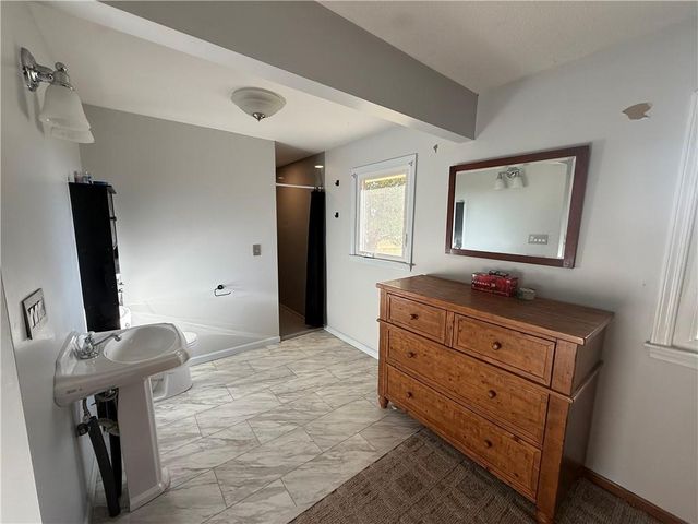 113 Otter Road, Gallatin, MO 64640