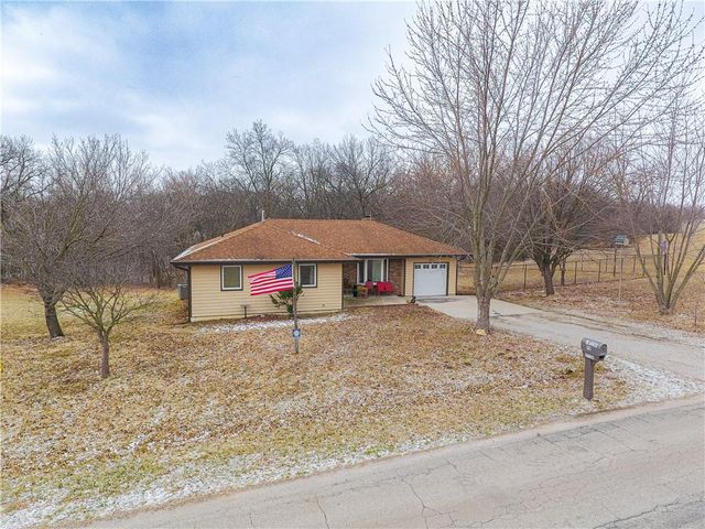 113 Otter Road, Gallatin, MO 64640