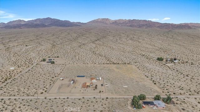 86252 Sampson, 29 Palms, CA 92277