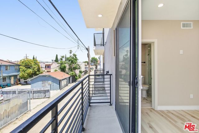 227 N Burlington Avenue 3, Los Angeles, CA 90026
