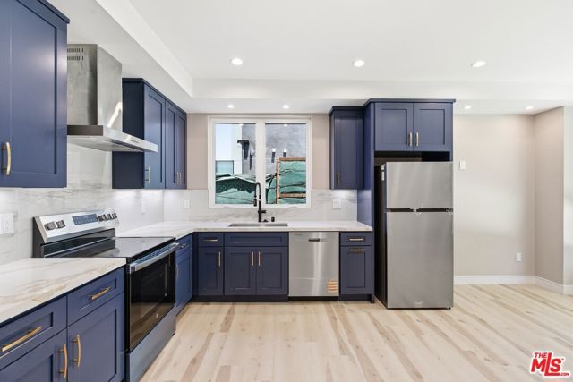 227 N Burlington Avenue 3, Los Angeles, CA 90026