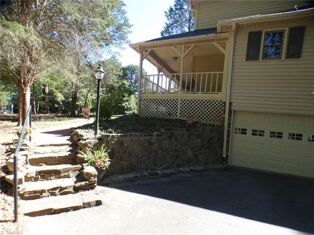 2815 Eland Drive, Winston-salem, NC 27127