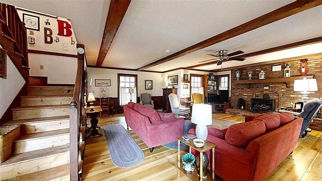 2815 Eland Drive, Winston-salem, NC 27127