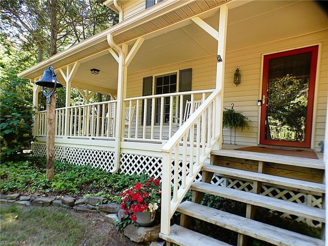2815 Eland Drive, Winston-salem, NC 27127