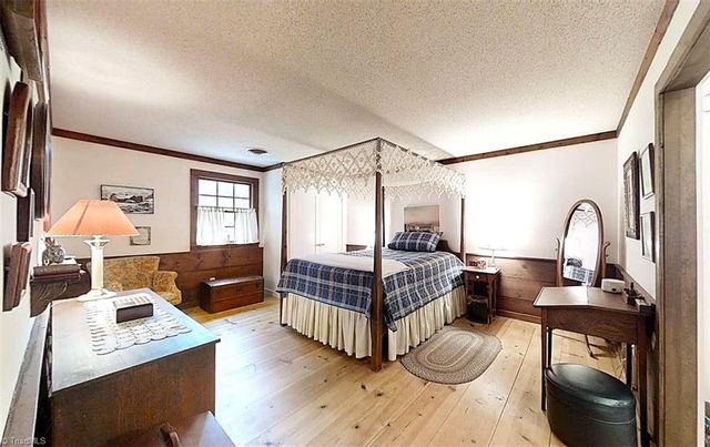 2815 Eland Drive, Winston-salem, NC 27127
