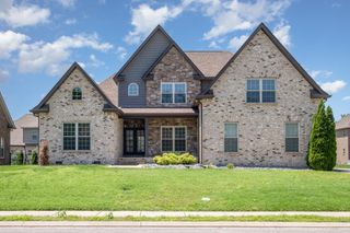 4423 Garcia Blvd, Murfreesboro, TN 37128