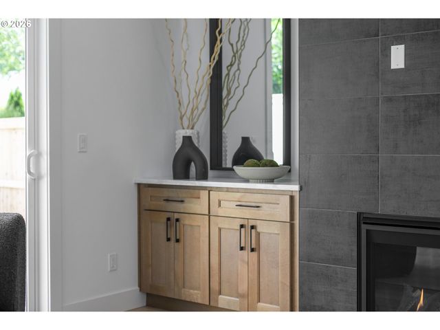 4765 EXETER St, West Linn, OR 97068