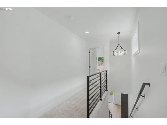 4765 EXETER St, West Linn, OR 97068