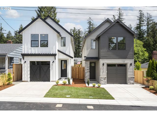 4765 EXETER St, West Linn, OR 97068