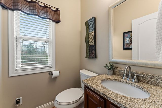 5518 Fairmeadow Court, Mason, OH 45040