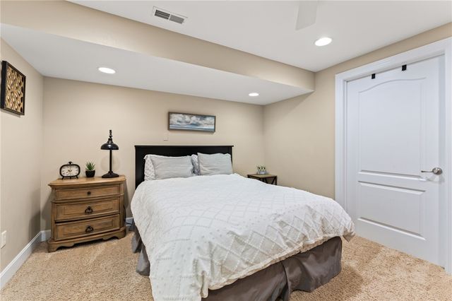 5518 Fairmeadow Court, Mason, OH 45040