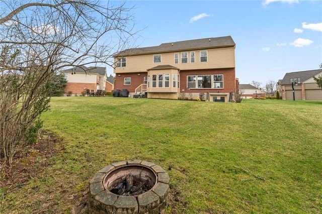 5518 Fairmeadow Court, Mason, OH 45040