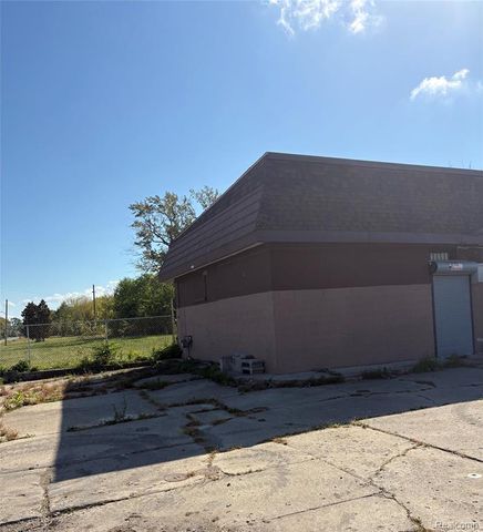 12930 E Mcnichols Road, Detroit, MI 48205