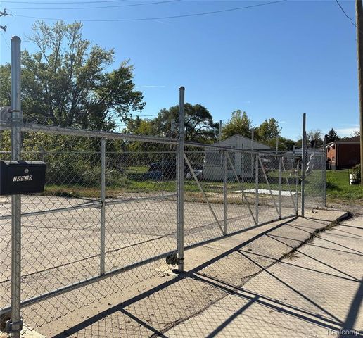 12930 E Mcnichols Road, Detroit, MI 48205