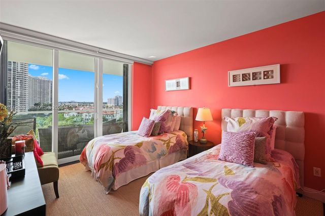 2600 Island Blvd 1006, Aventura, FL 33160