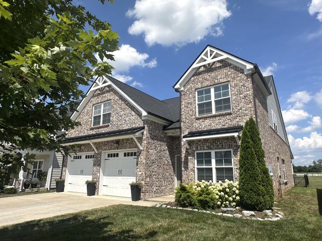 3420 Caroline Farms Dr, Murfreesboro, TN 37129
