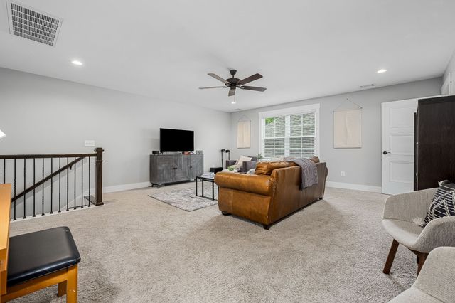 3420 Caroline Farms Dr, Murfreesboro, TN 37129