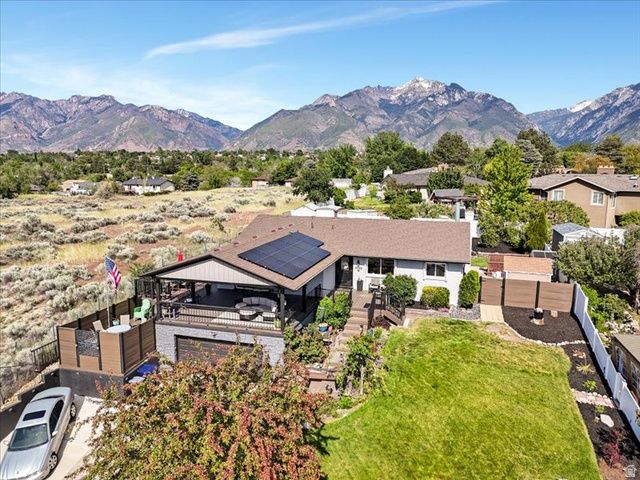 9135 S MORNINGVIEW DR, Sandy, UT 84094