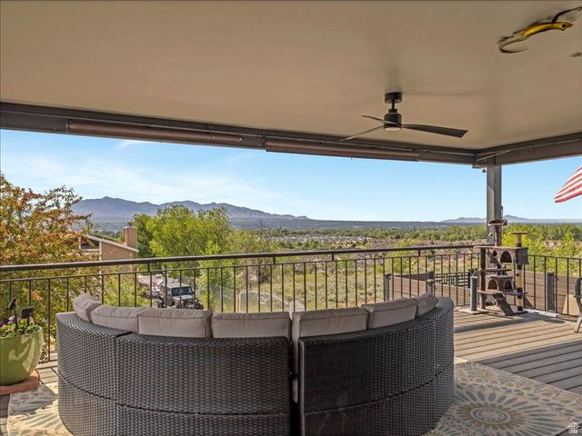 9135 S MORNINGVIEW DR, Sandy, UT 84094