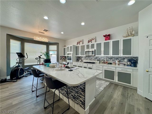 5422 Nestled Moon Court, Las Vegas, NV 89131