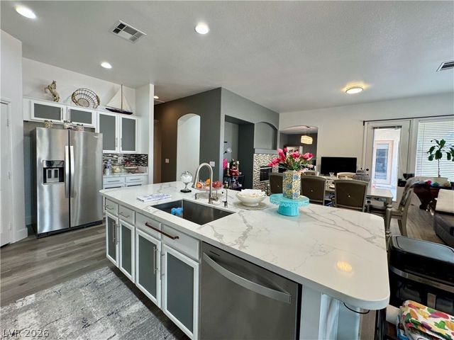 5422 Nestled Moon Court, Las Vegas, NV 89131