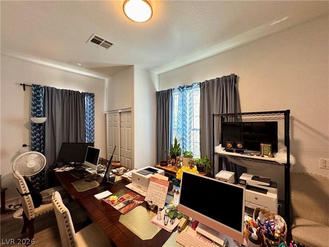 5422 Nestled Moon Court, Las Vegas, NV 89131