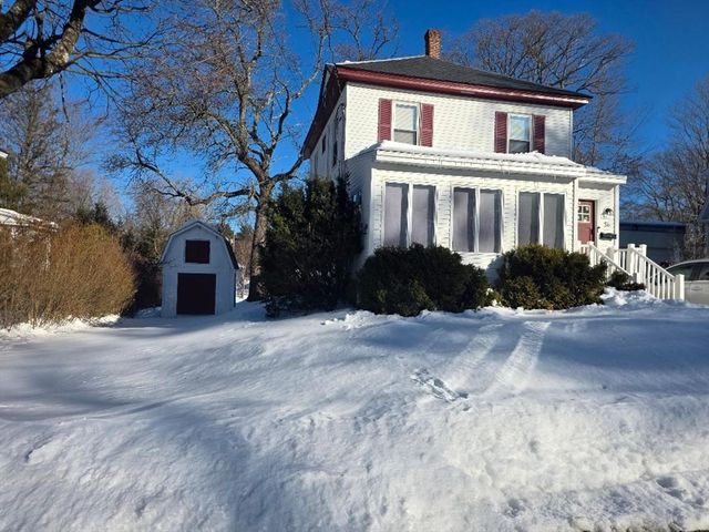 26 Claflin Steet, Leominster, MA 01453