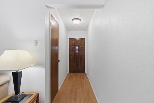 900 Meadowlark Drive, Mansfield, TX 76063