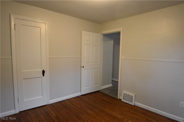 3446 Hadley Avenue, Youngstown, OH 44505