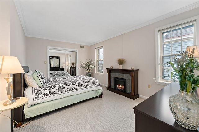 422 Bailey Ave, Mt Washington, PA 15211