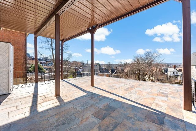 422 Bailey Ave, Mt Washington, PA 15211