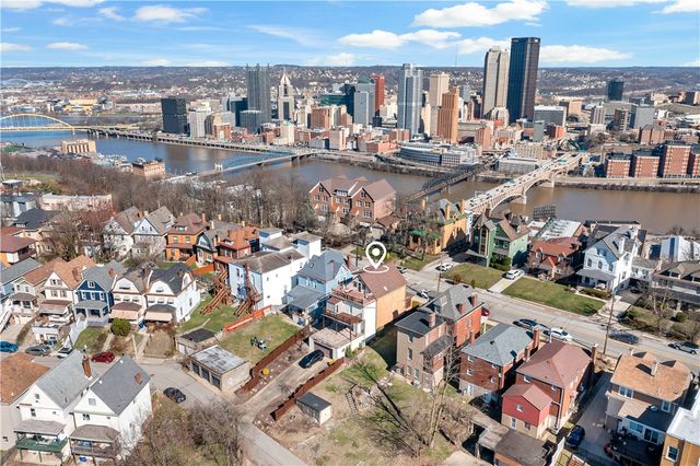 422 Bailey Ave, Mt Washington, PA 15211