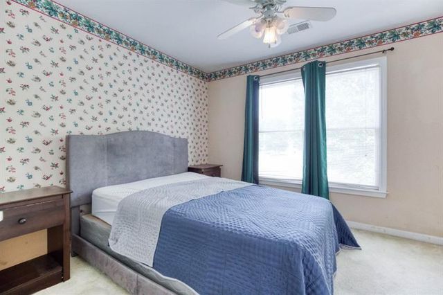 1008 Post Horn Run, Lawrenceville, GA 30045