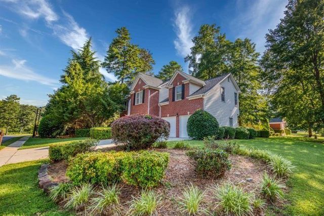 1008 Post Horn Run, Lawrenceville, GA 30045