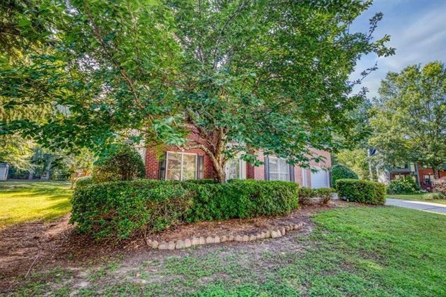 1008 Post Horn Run, Lawrenceville, GA 30045