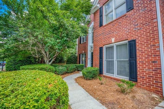 1008 Post Horn Run, Lawrenceville, GA 30045