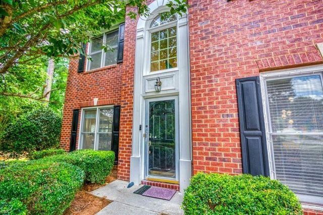 1008 Post Horn Run, Lawrenceville, GA 30045