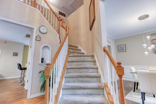 1008 Post Horn Run, Lawrenceville, GA 30045