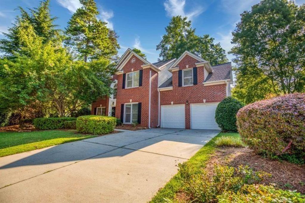 1008 Post Horn Run, Lawrenceville, GA 30045