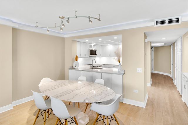 101 Ocean Creek Dr Apt EE10, Myrtle Beach, SC 29572