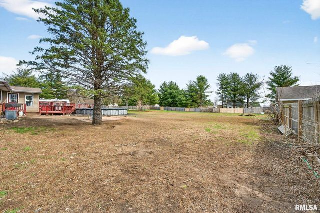 200 FALCON Drive, Green Valley, IL 61534