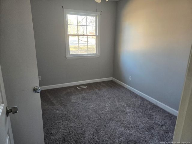 195 Gladiola Drive, Spring Lake, NC 28390