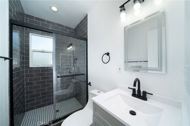 A Cedar Avenue, Long Beach, CA 90813