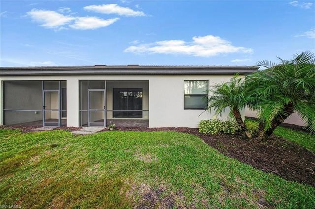 9180 Glenforest DR, Naples, FL 34120