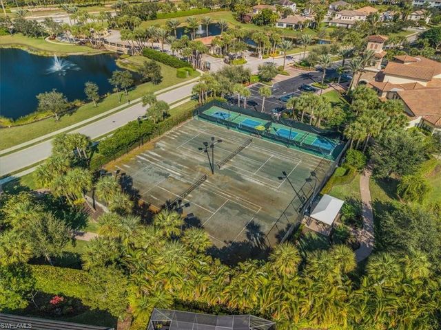 9180 Glenforest DR, Naples, FL 34120