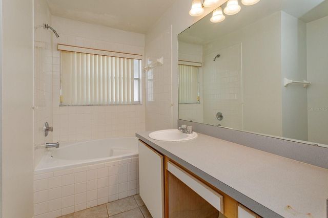 2161 RJ CIRCLE, Kissimmee, FL 34744