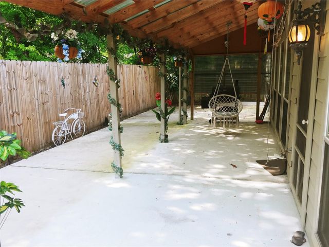 3519 Deerbrook Court, Pearland, TX 77584