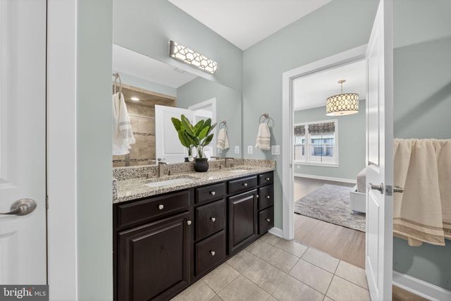 43388 WHITEHEAD TER, Ashburn, VA 20148
