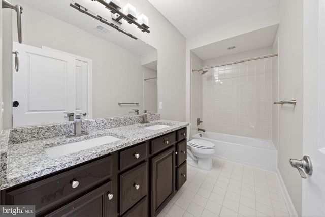 43388 WHITEHEAD TER, Ashburn, VA 20148
