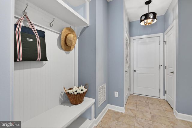 43388 WHITEHEAD TER, Ashburn, VA 20148